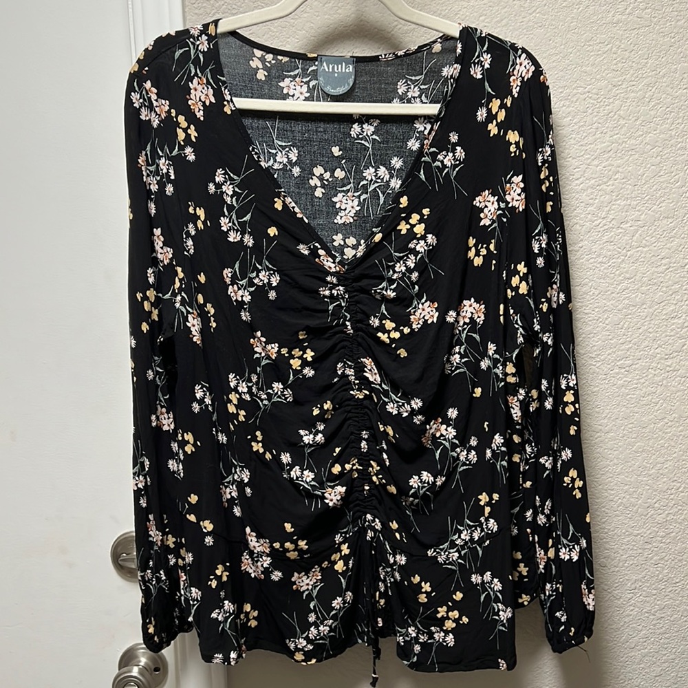 Arula Avery Top, Size B